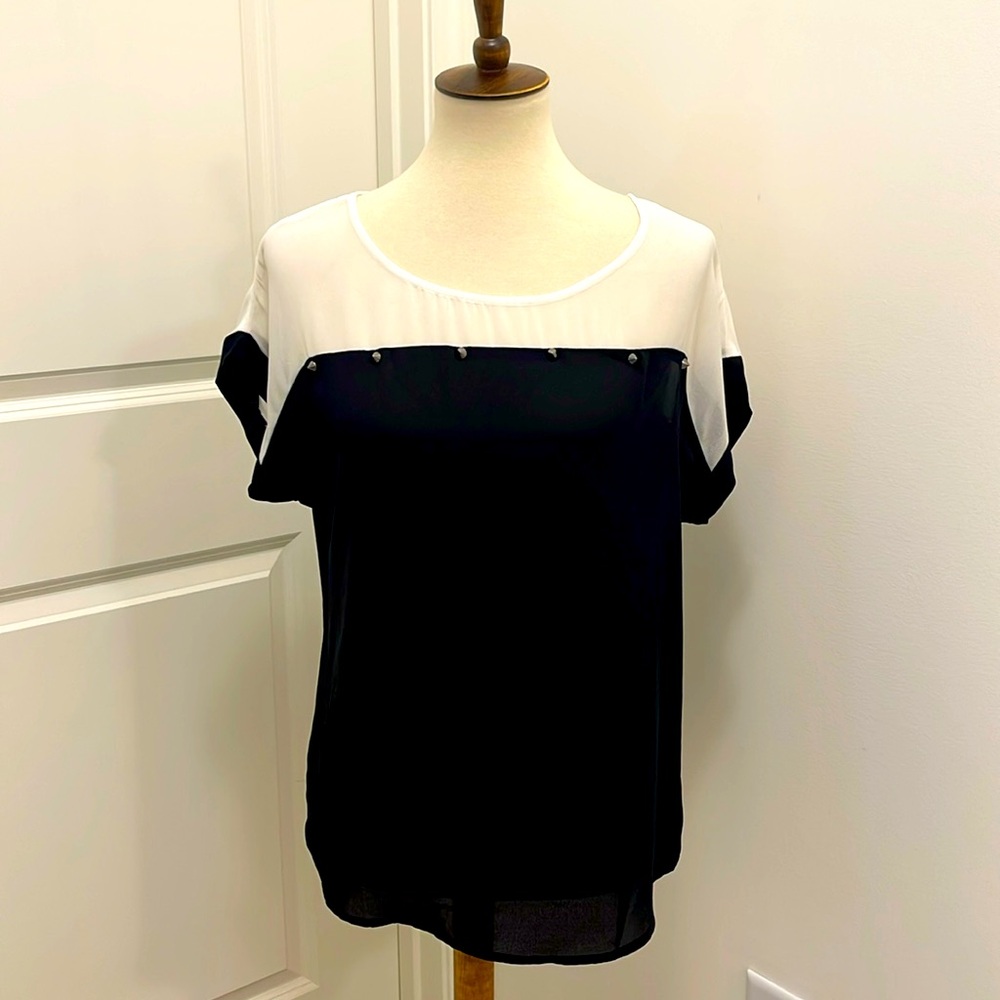 Blu Pepper Top